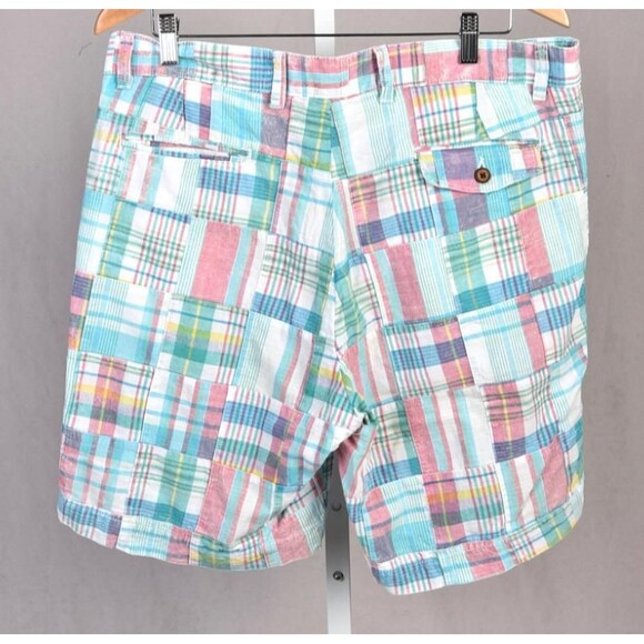 Charleston Threads, Distressed Patchwork Men's Plaid Shorts Size 36 - Picture 2 of 3